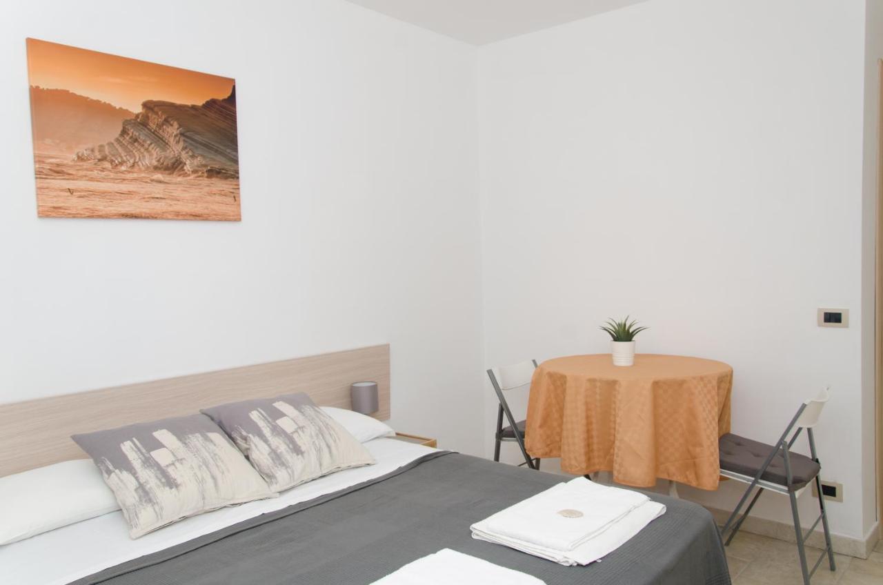 Guest House Del Lido 포르토 엠페도클레 외부 사진